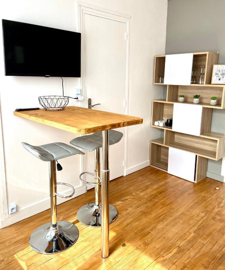 6- Appartement De 2 Pieces Refait A Neuf En Centre Ville Dieppe Buitenkant foto